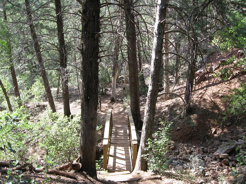 Tonto Natural Bridge 032.jpg